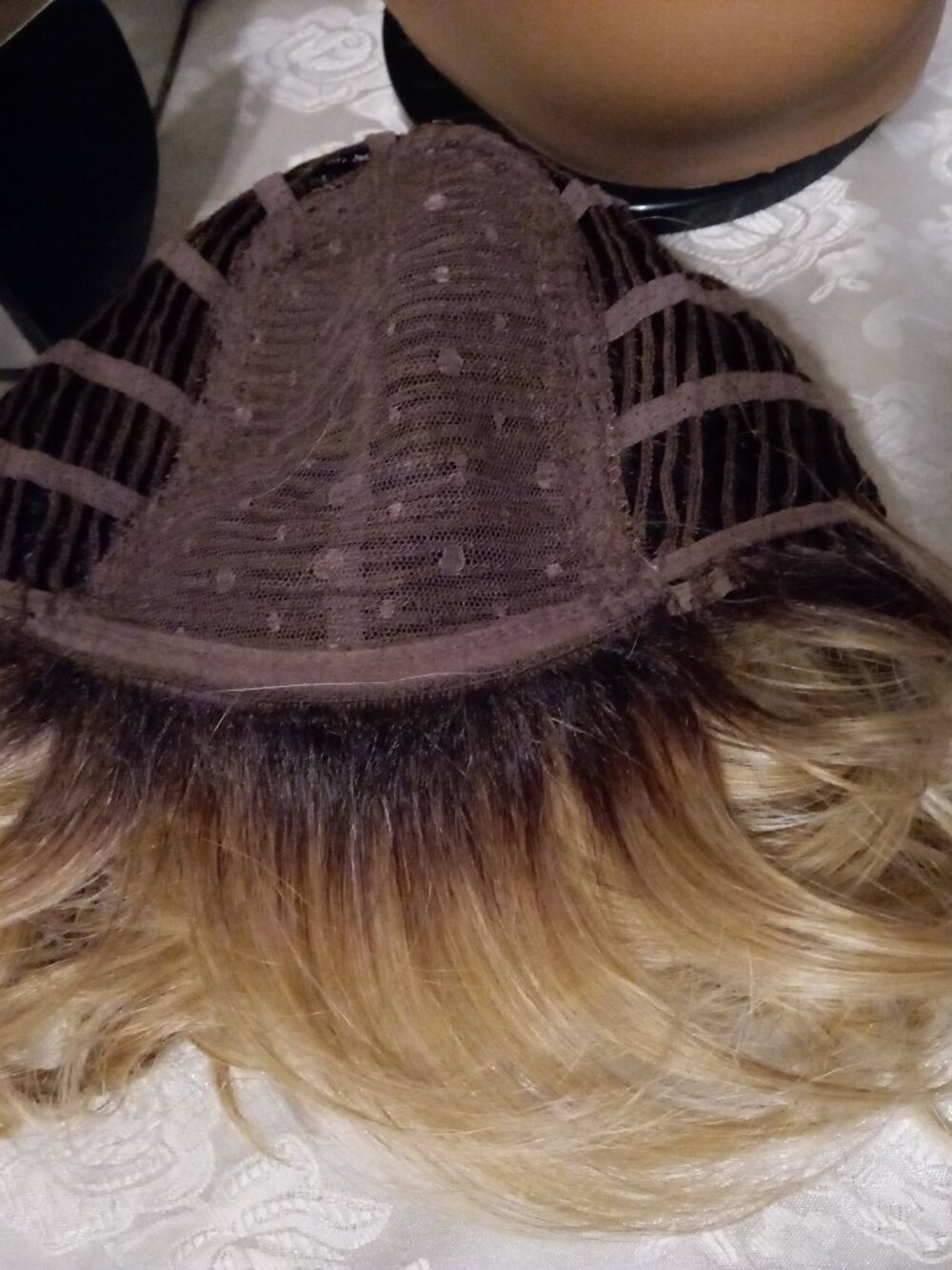 2 - Hairdo - Modern Flair  Heat Friendly Rooted Golden Wheat SS 14/88 - Lot of 2 - Picture 12 of 14